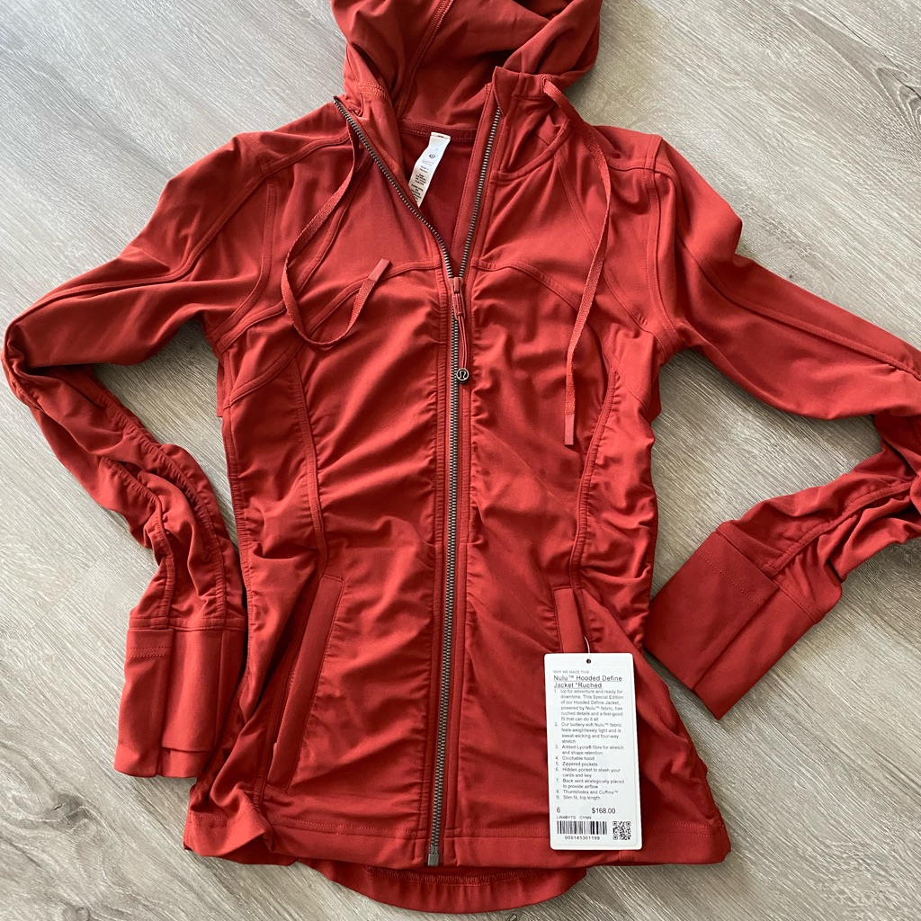 Lululemon Jacket And Align Hr Pant 25”. Nwt